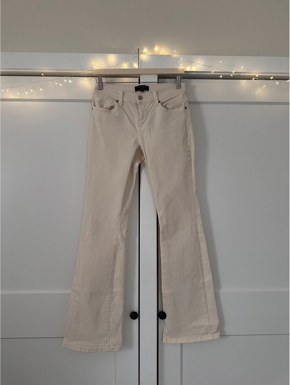 Banana Republic Bootcut Fit Cream Jeans Size 26/2